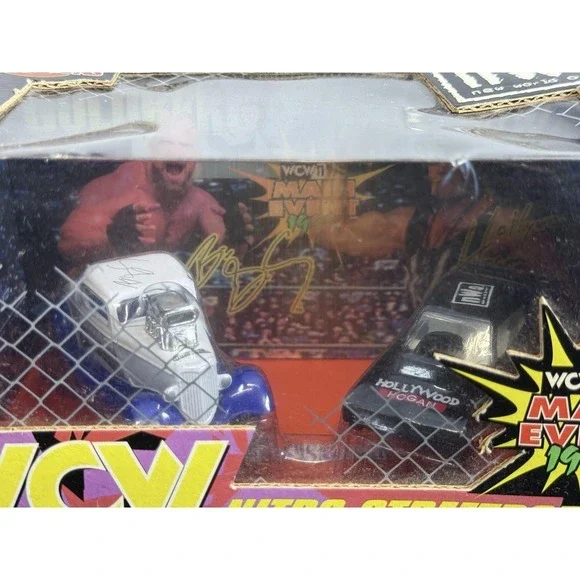 Vintage WCW nWo Nitro-Streetrods 1/64 Racing Champions w/ Lenticular Card - Picture 5 of 5